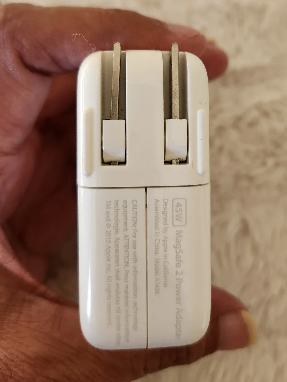 Apple Genuine OEM 45 Watt MagSafe 2 Power Charger  White A1436